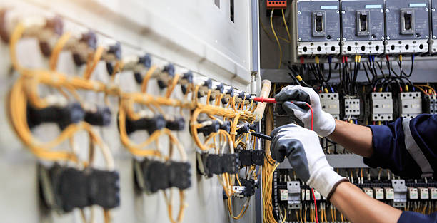 Professional Electrician technician working in Weston, NJ